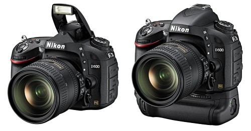 Nikon D600 mit ausgeklapptem Blitz und mit MBD14