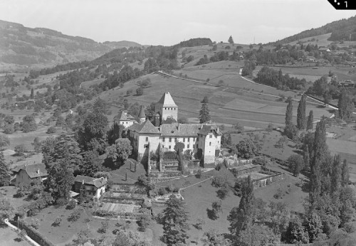Schloss von Blonay, 1949 (Archives cantonales vaudoises, PP 961/592/2, © Photo Aéroport Lausanne)