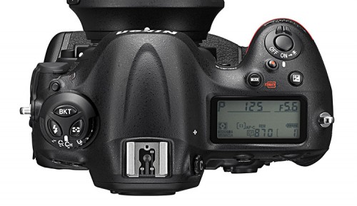 Nikon D4s mit Objektivansatz (Oberseite)