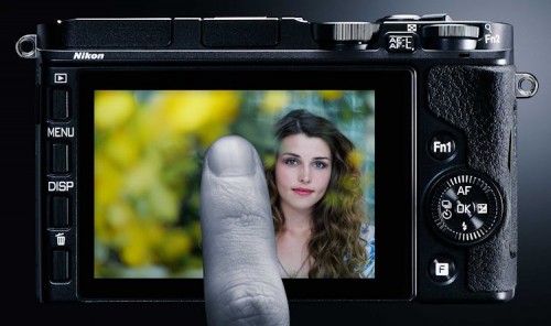 Nikon 1 V3  Touchscrteen