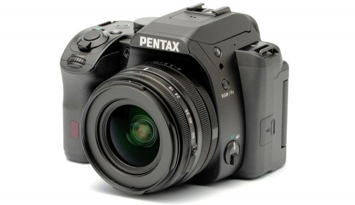 Pentax_Kmount_DSLR_with_new18-50mm
