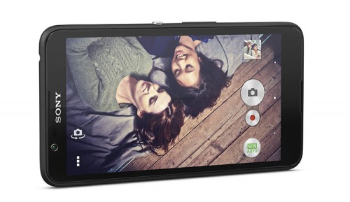 Sony Xperia E4 schwarz im Fotomodus