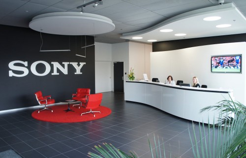Sony Neubau Empfang