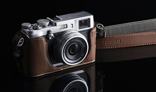 Fujifilm X100S mit Bereitschaftstasche