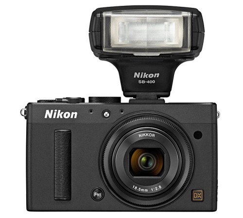 Nikon Coolpix A mit Blitz SB400