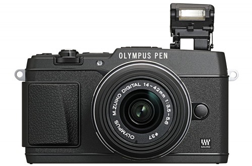 Olympus PEN E-P5 schwarz mit EZ-M1442IIR und Blitz