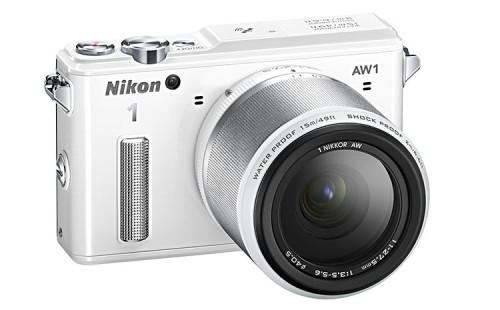 Nikon AW1 mit 11-27.5mm weiss
