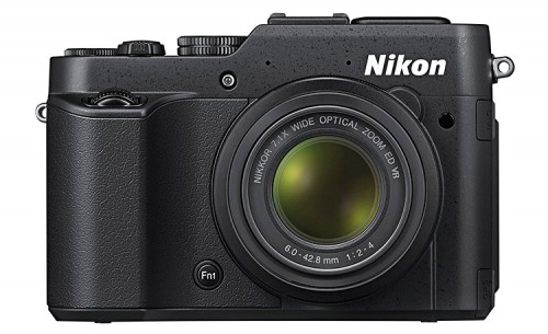 Nikon_P7800_front_on