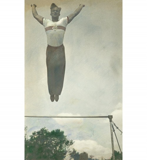 IOC_Rodchenko-Jumping from a Horizontal Bar_750