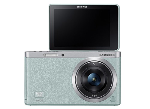 Samsung NX mini mint green