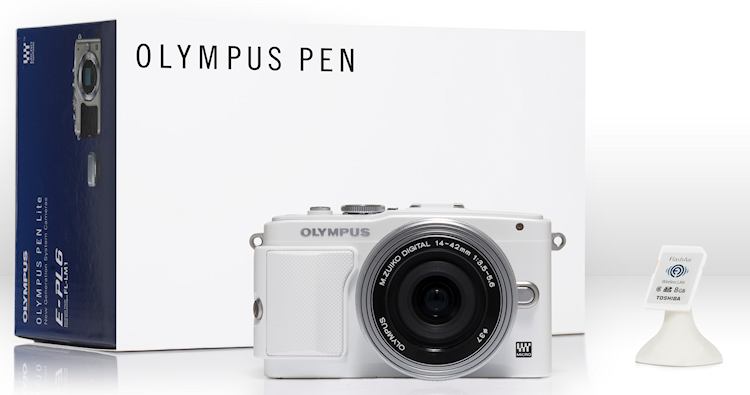 Die neue Olympus E-PL6 und die PEN E-P5 kommen als Sondereditionen