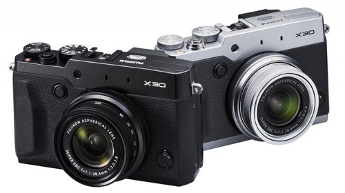 Fuji X30 schwarz und silbern 01