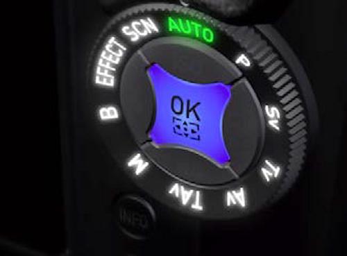 Pentax_K-S1_bel_Einstellrad