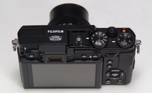 Fuji X30