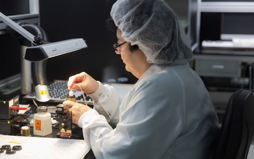 Leica-Produktion_02_750