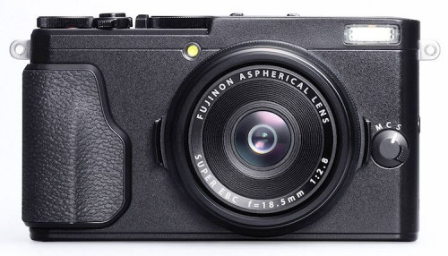 Fujifilm X70_Front_750