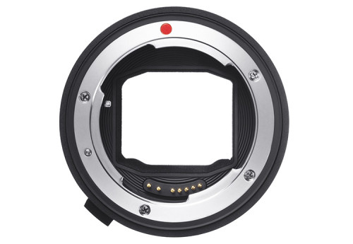 Sigma Mount Converter MC-11 frontal