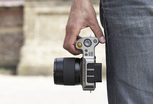 Hasselblad X1D Lifestyle InHand