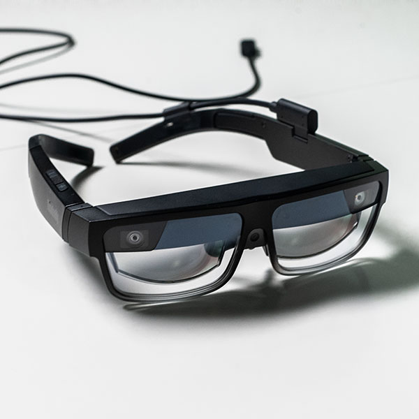 Brille statt Bildschirm: ThinkReality A3 Smart Glasses von Lenovo