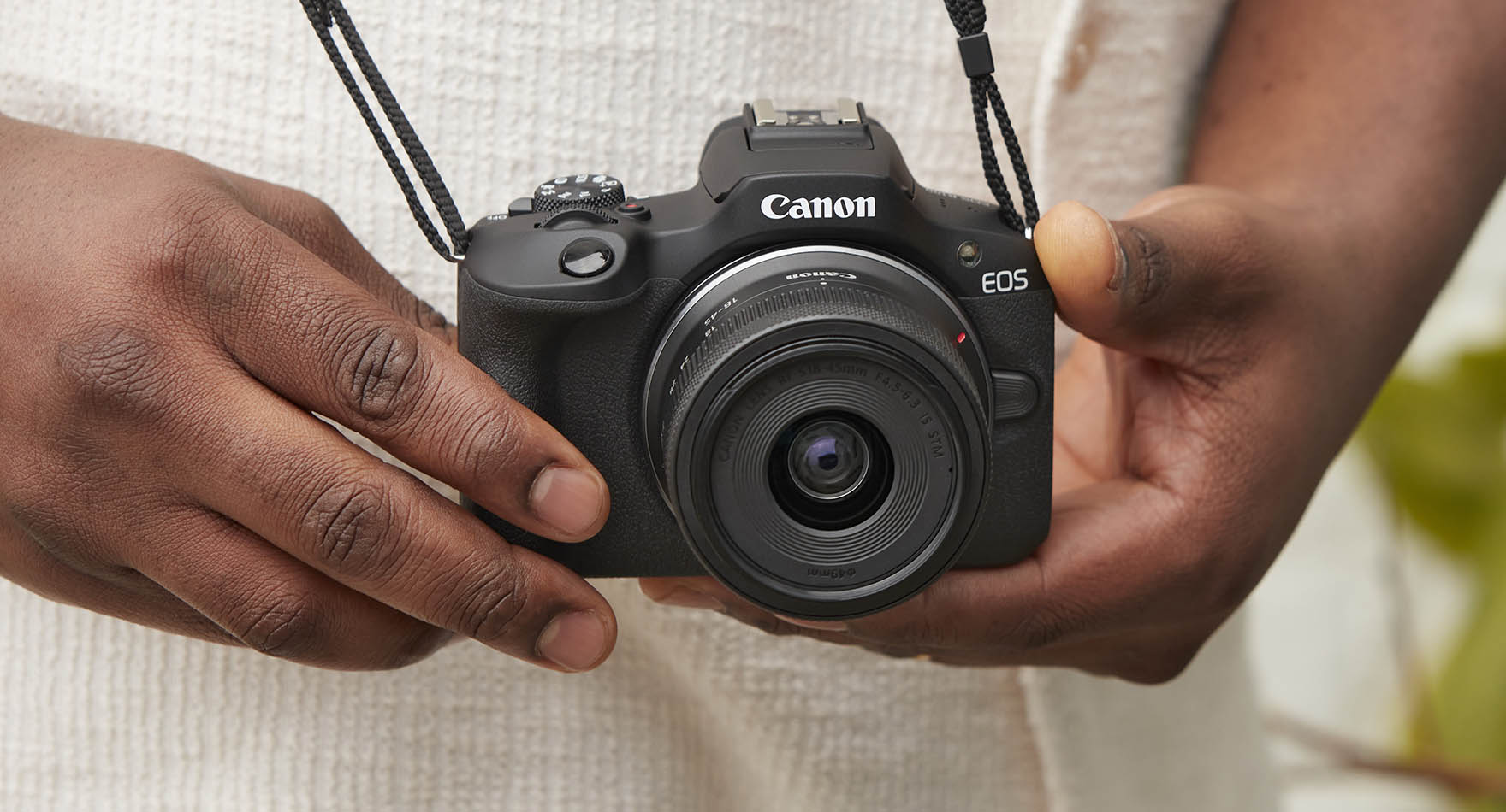 Canon EOS R100 kleine, Systemkamera Einsteiger fotointern.ch Fotonews Tagesaktuelle günstige für – 